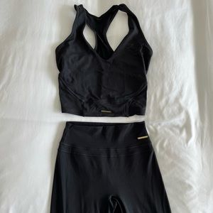 Gymshark x Whitney set